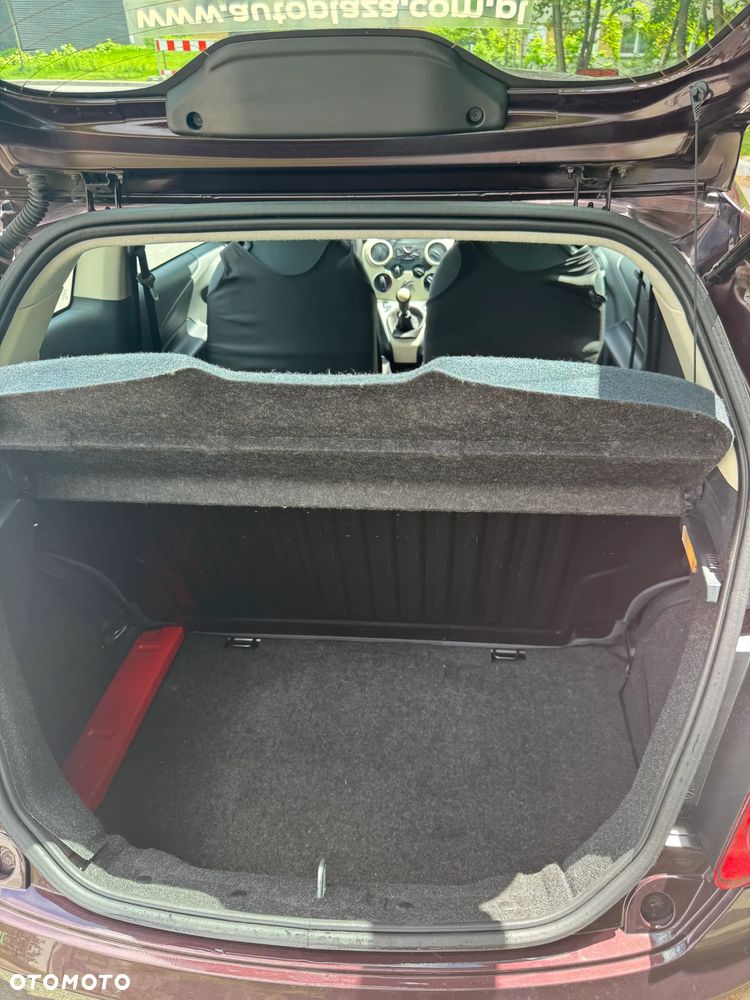 Ford KA 1.2 Titanium ASS EU6 - 6