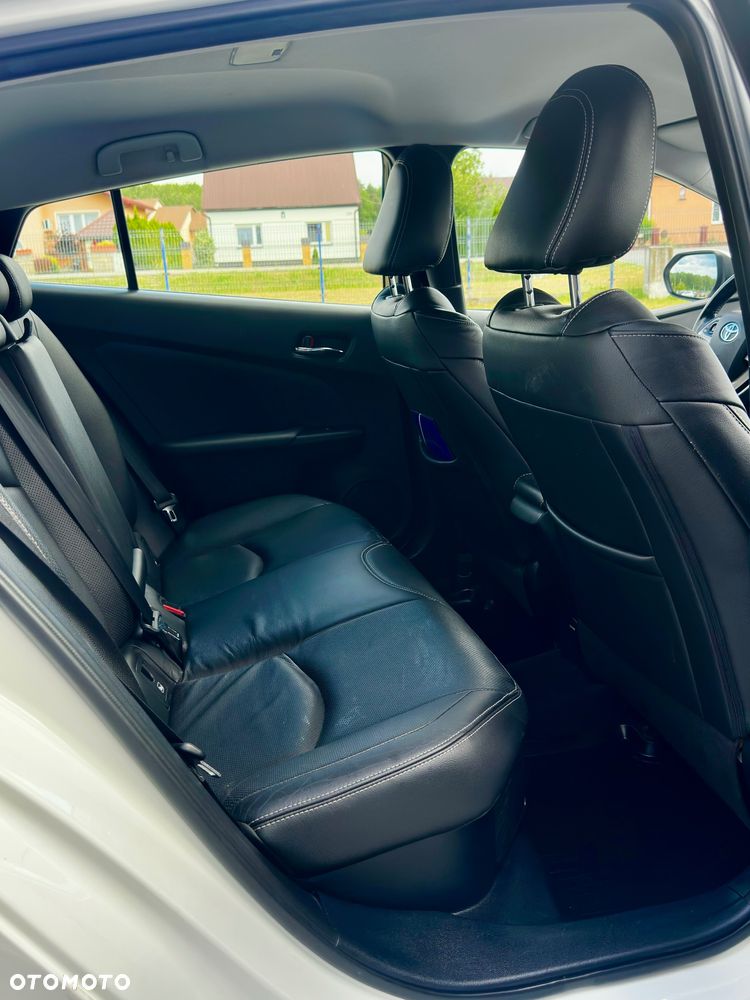 Toyota Prius 1.8 Hybrid Prestige - 19