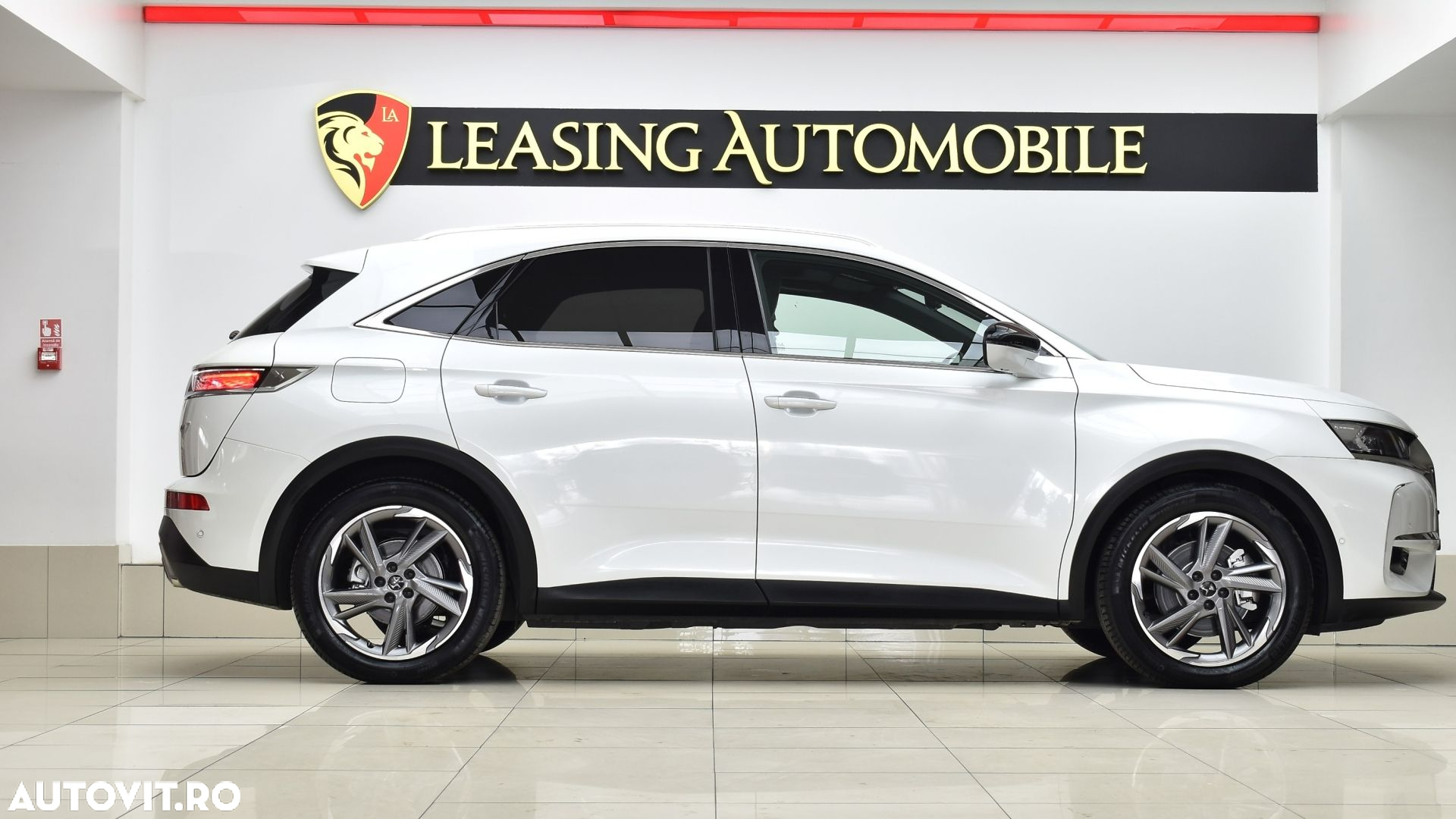 DS Automobiles DS 7 Crossback DS7 1.6 PHeV AWD 300 EAT8 OPERA - 7