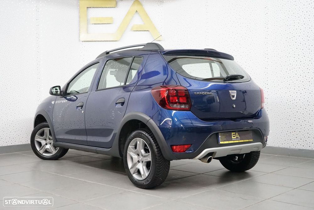Dacia Sandero 1.5 Blue dCi Stepway - 4