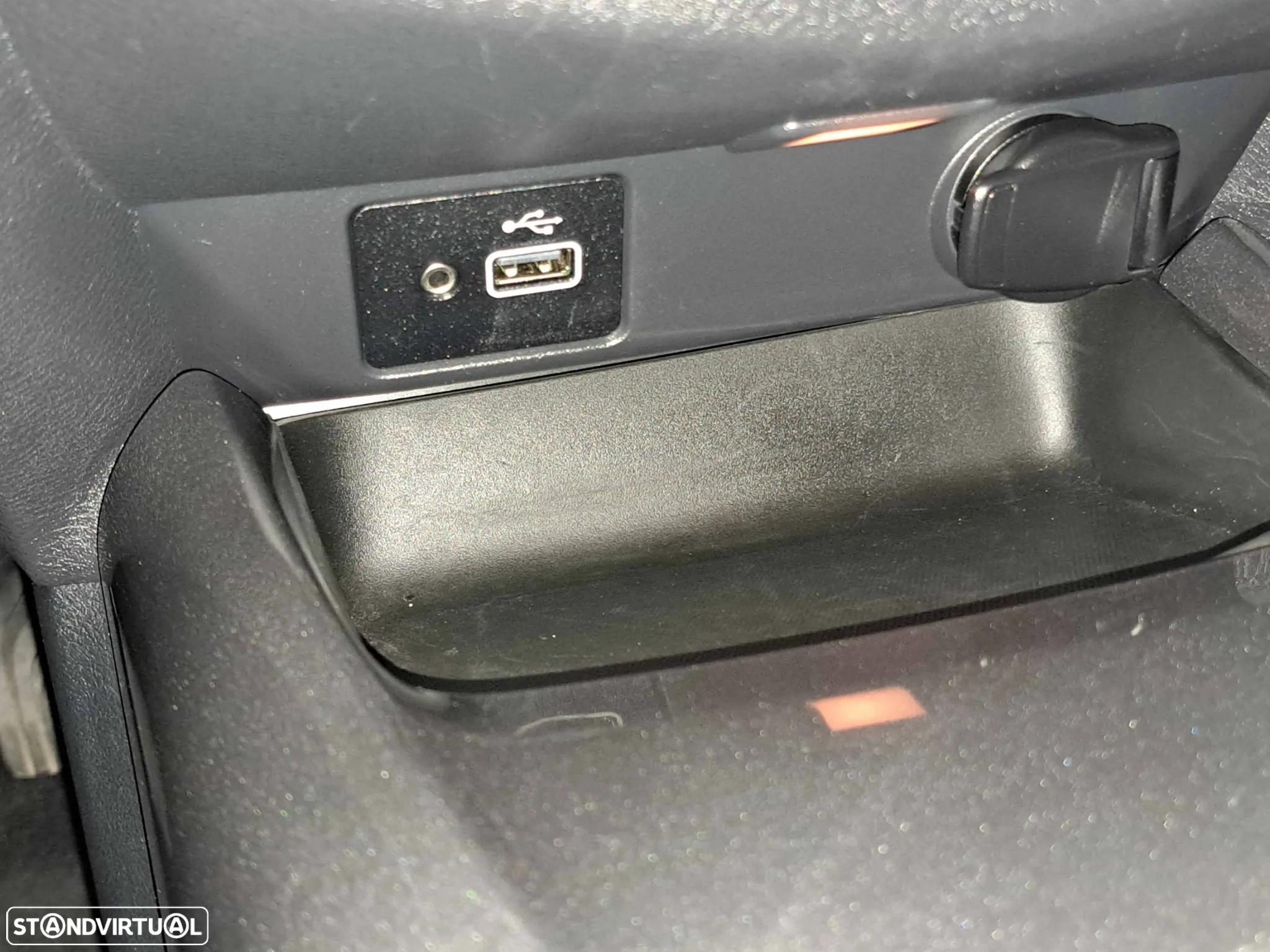 Nissan Juke 1.0 DIG-T Acenta DCT - 17