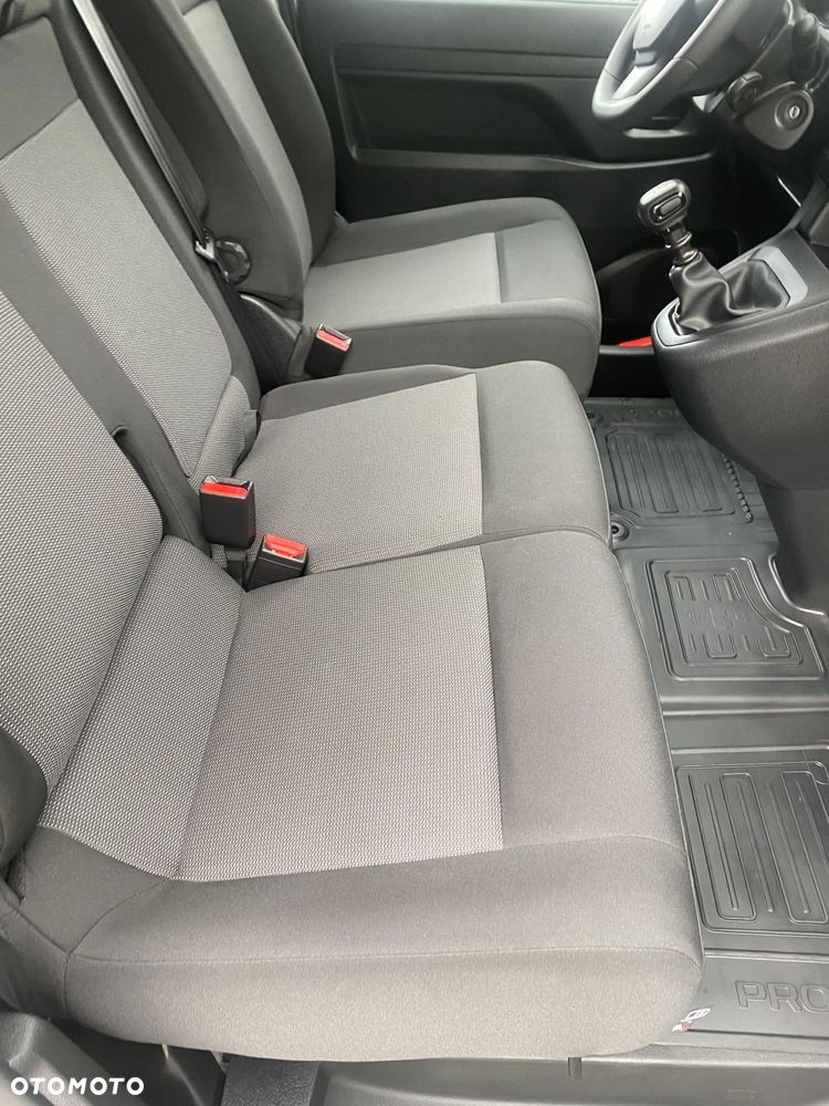 Toyota Proace Long Comfort 2.0 D-4D 145 KM - 20