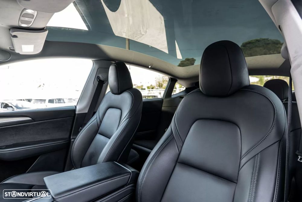 Tesla Model Y Long Range Tração Integral - 11