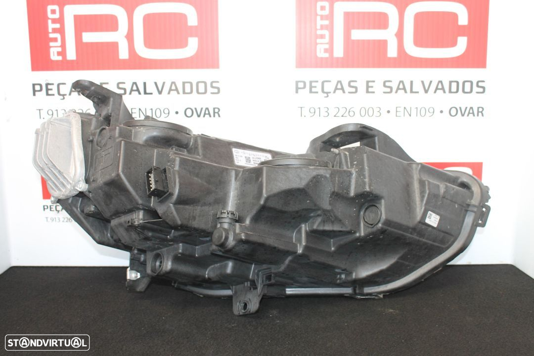 Farol Opel Insignia de 2019 - 2