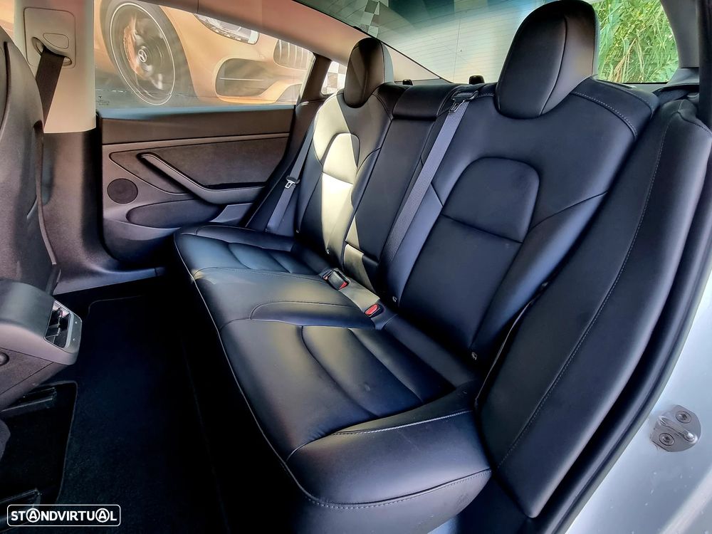 Tesla Model 3 Long-Range Dual Motor AWD - 10