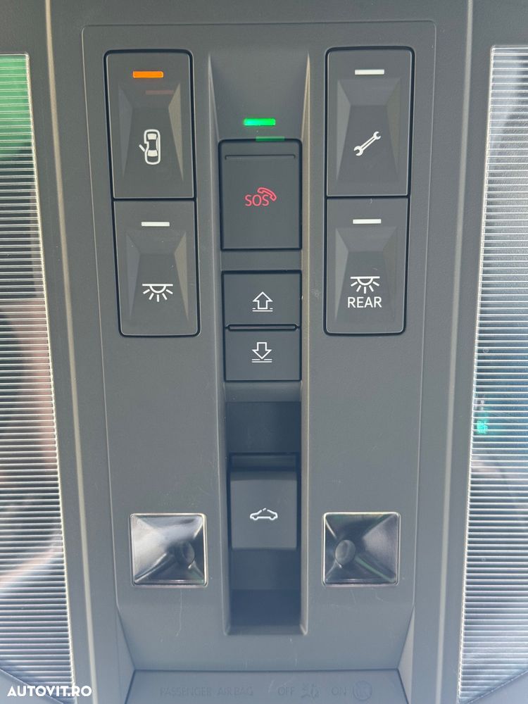 Volkswagen Touareg 3.0 V6 e-Hybrid 4Motion Aut. Elegance - 19