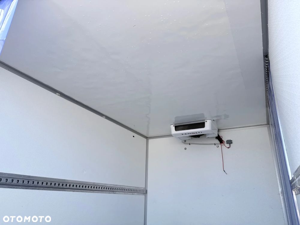 Renault Master 145 DCI Kontener 3x Drzwi 230V Chłodnia/Mroźnia do -12, Salon PL, Jeden Właściciel - 9