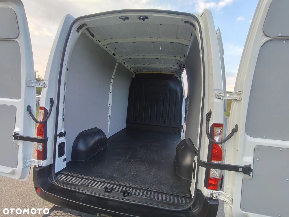 Renault Master - 29