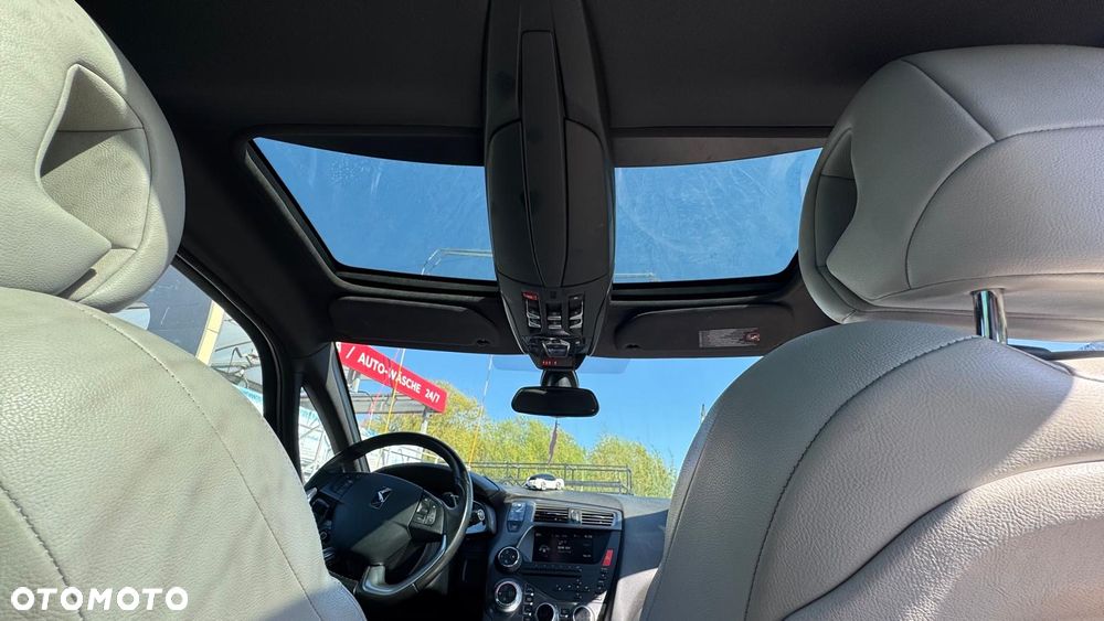 Citroën DS5 2.0 HDi Hybrid4 SoChic MCP - 9