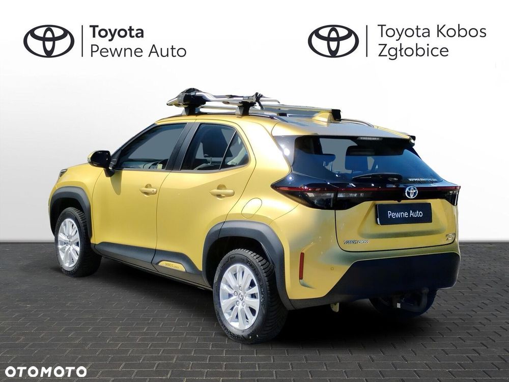 Toyota Yaris Cross Hybrid 1.5 Comfort 4x4 - 6
