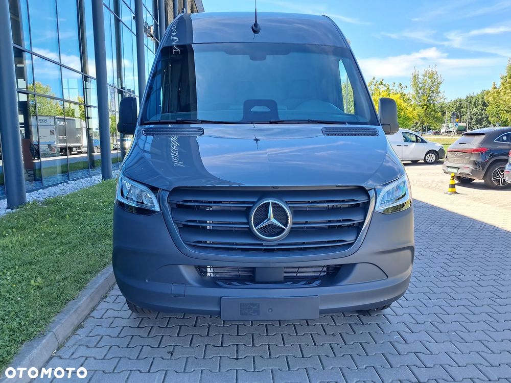 Mercedes-Benz Sprinter 319 CDI Furgon PRO długi 4325 mm L3H2 - 17