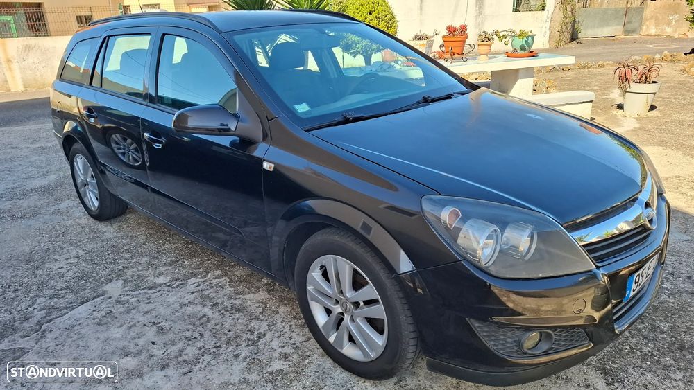 Opel Astra 1.3 CDTi Enjoy - 1