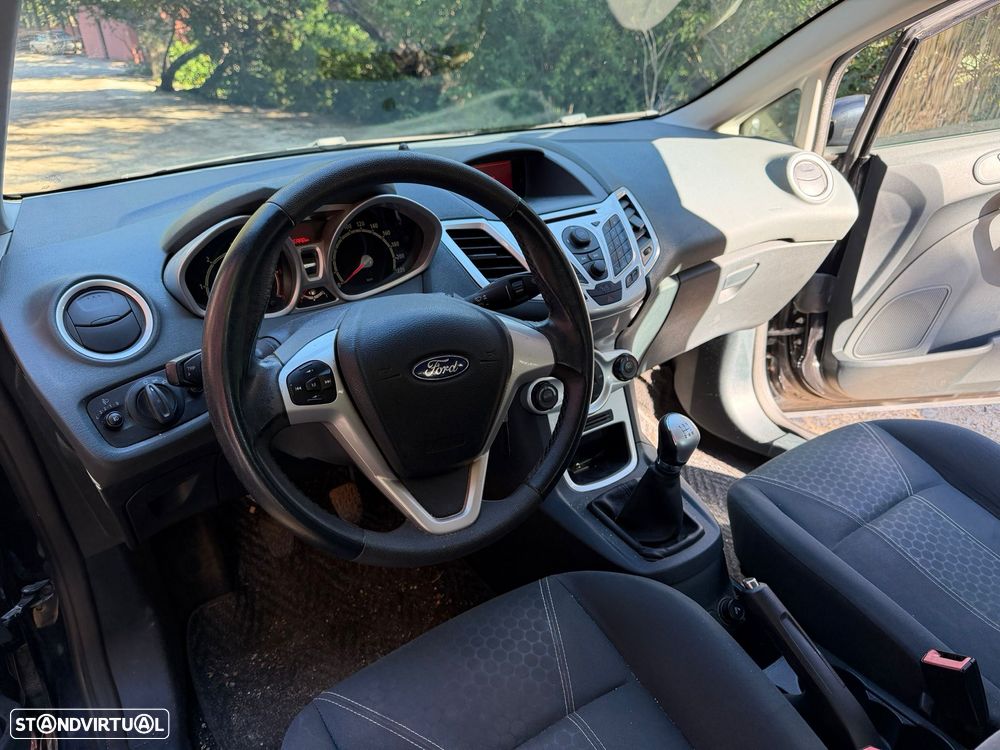 Ford Fiesta 1.4 TDCI Titanium - 6