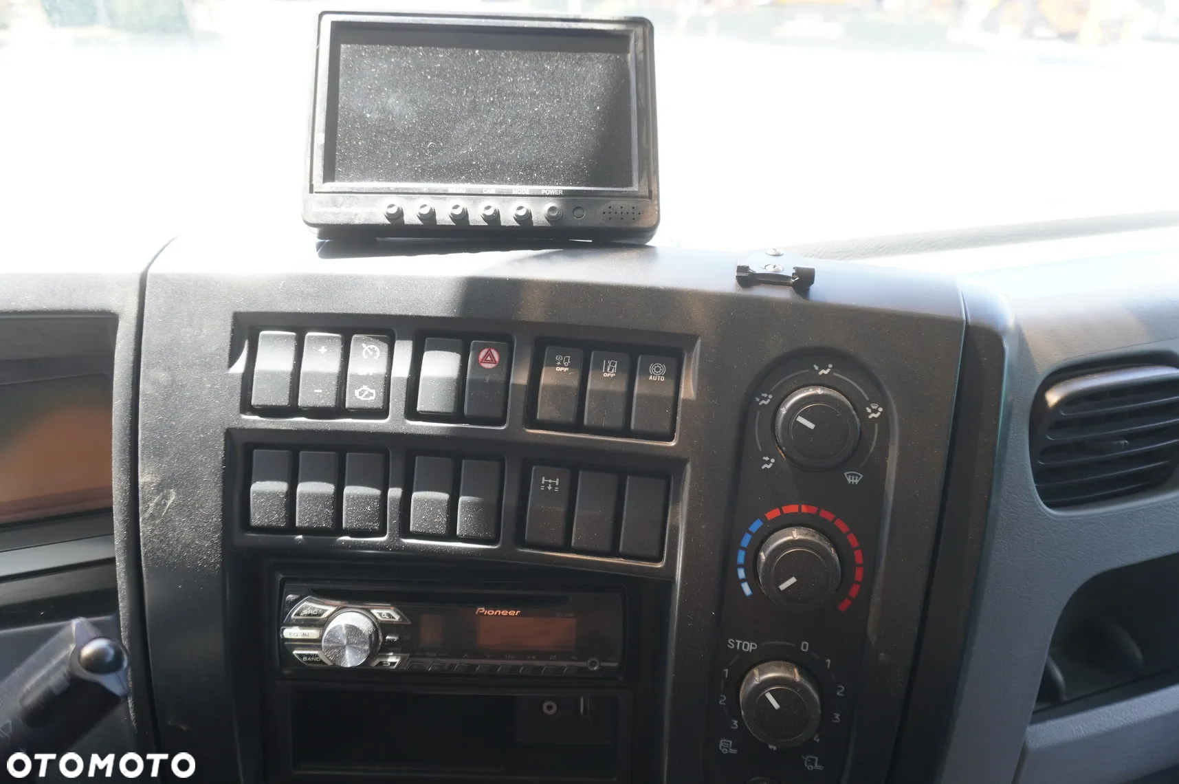 Renault D16 250 - 10