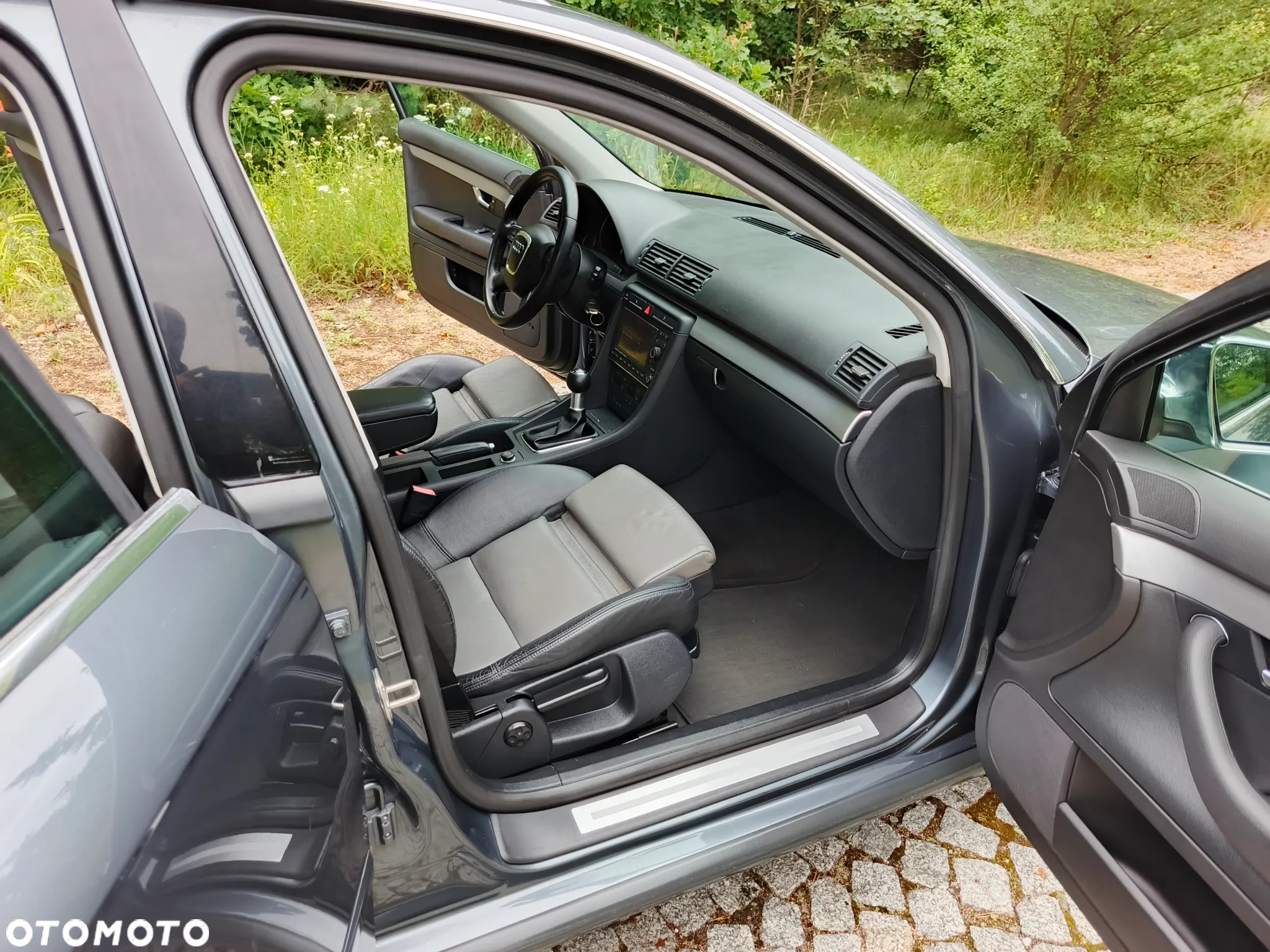 Audi A4 Avant 2.0 TDI - 14