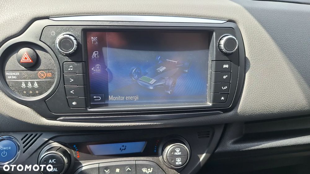 Toyota Yaris 1.5 VVT-i Style Selection - 25