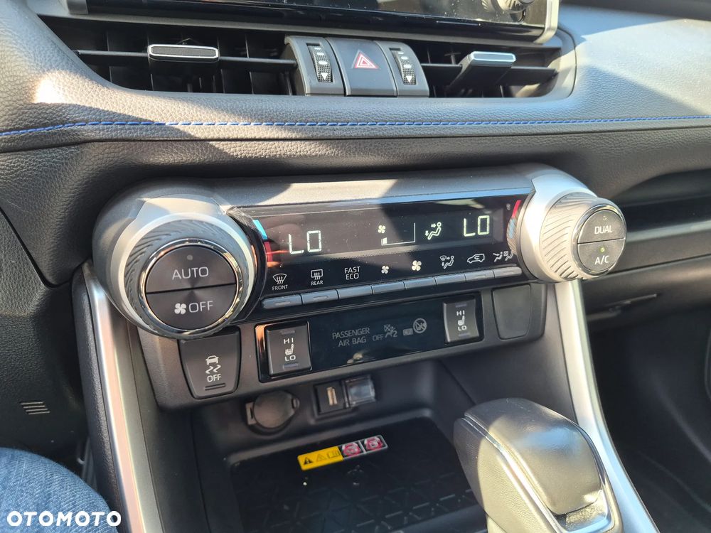 Toyota RAV4 2.5 Hybrid Selection 4x4 - 27