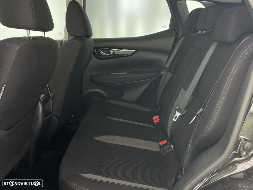 Nissan Qashqai - 12
