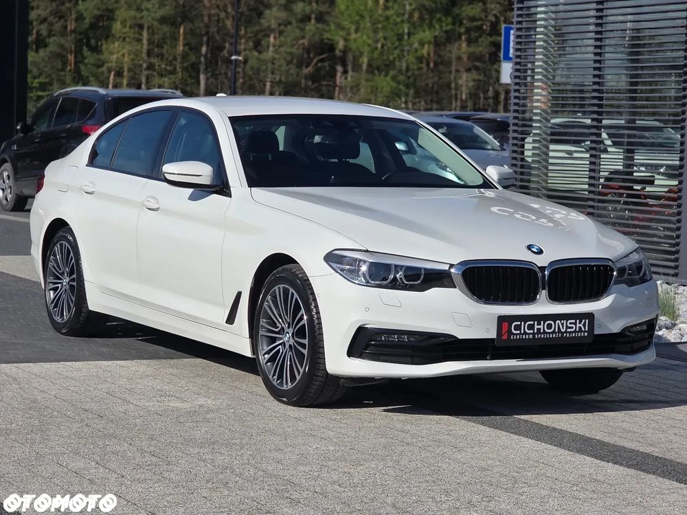 BMW Seria 5 530e iPerformance xDrive Sport Line sport - 6