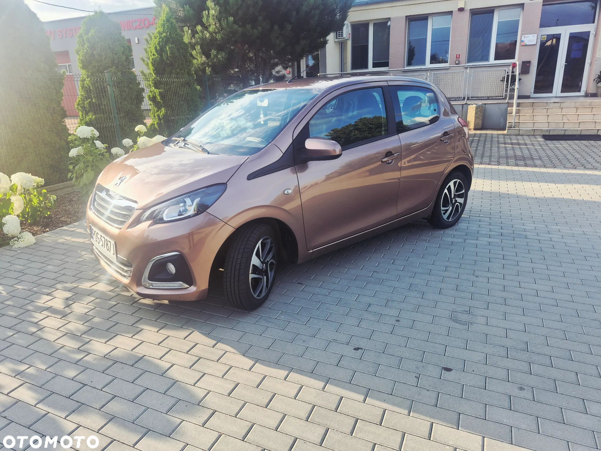 Peugeot 108 - 1