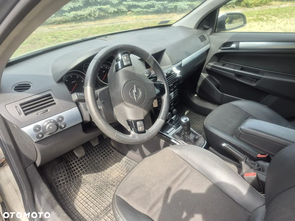 Opel Astra 1.9 CDTI Enjoy - 7