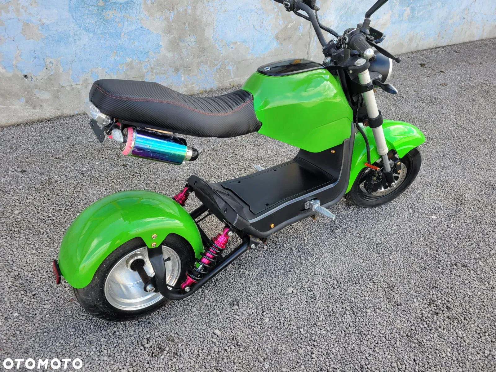 Skuter elektryczny o wyglądzie ścigacza Dostępne Również Hulajnogi  iBike Big Chopper - 2