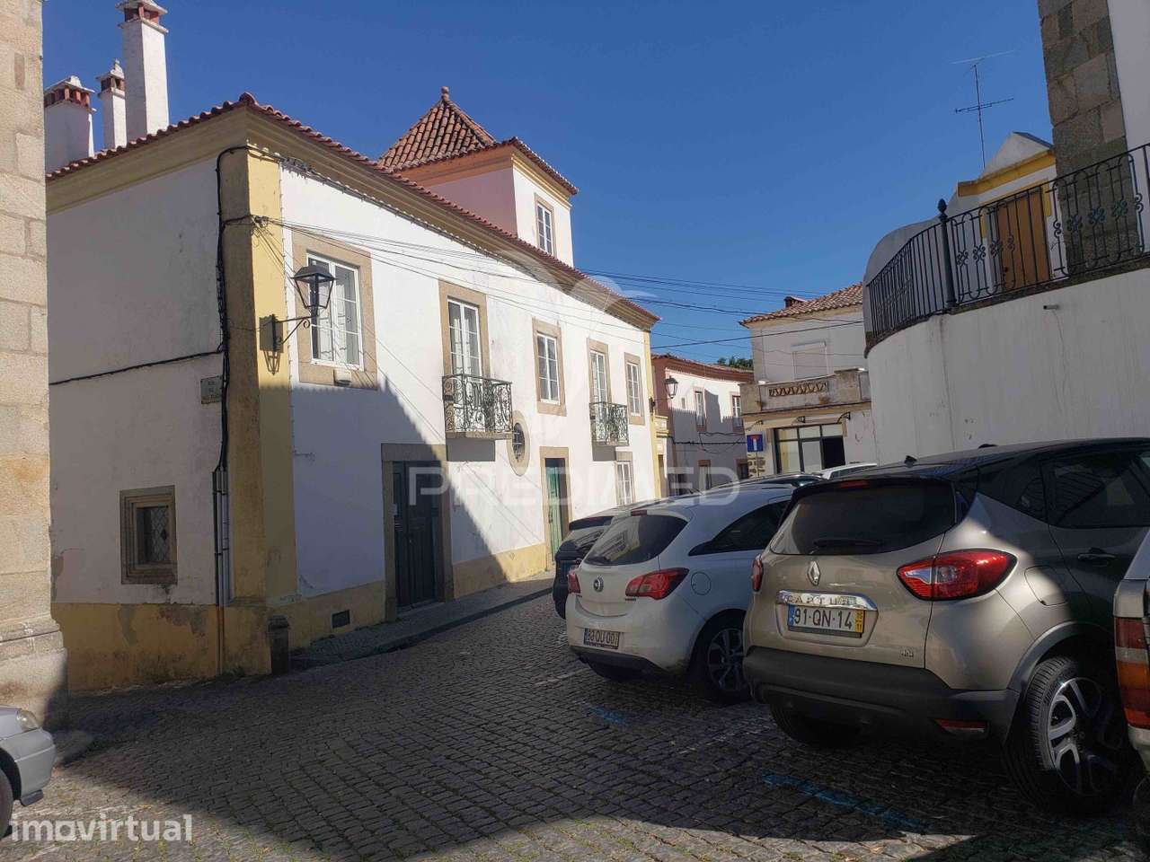 Moradia histórica com logradouro no centro de Portalegre - Grande imagem: 2/9