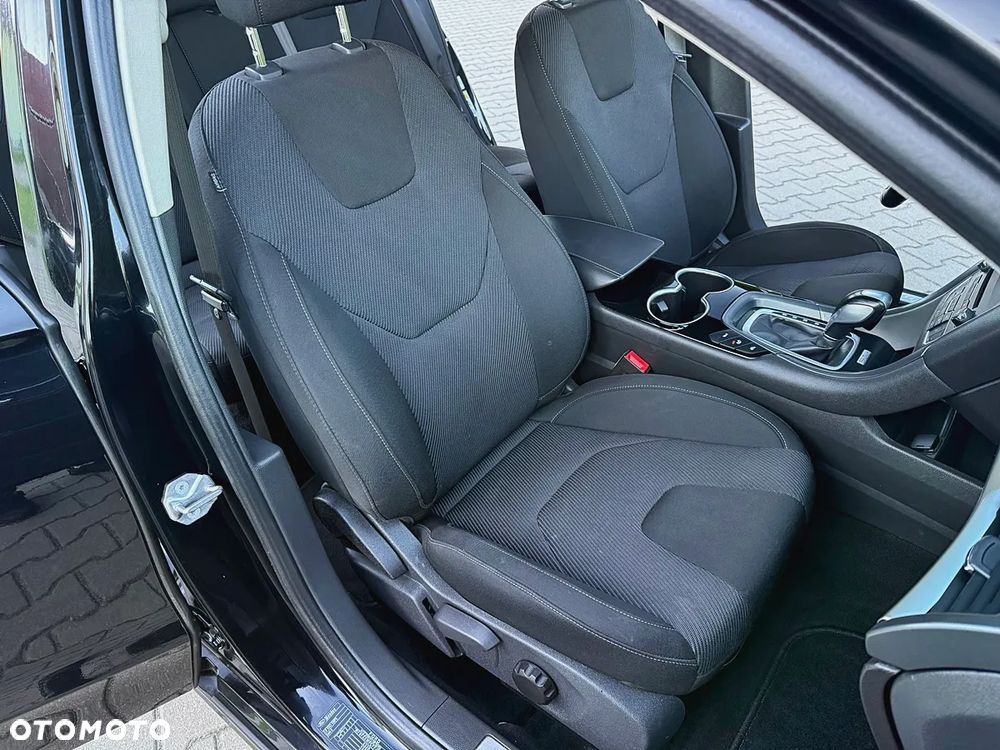 Ford Mondeo 2.0 TDCi Titanium PowerShift - 33