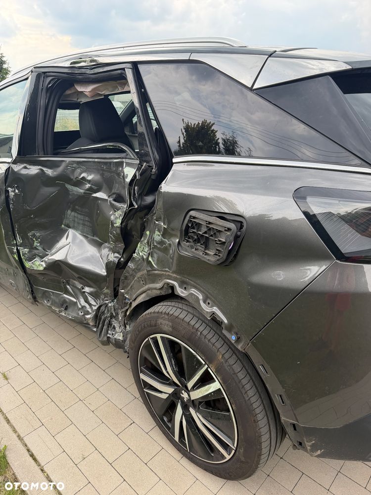 Peugeot 3008 - 18