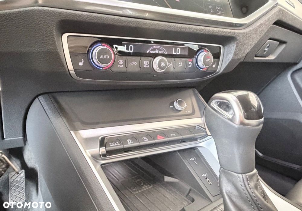 Audi Q3 40 TDI Quattro S tronic S line - 11