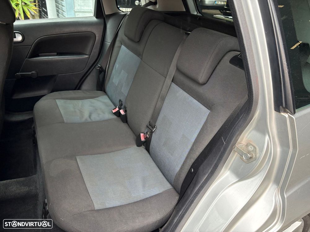 Ford Fiesta 1.25 Ambiente - 5