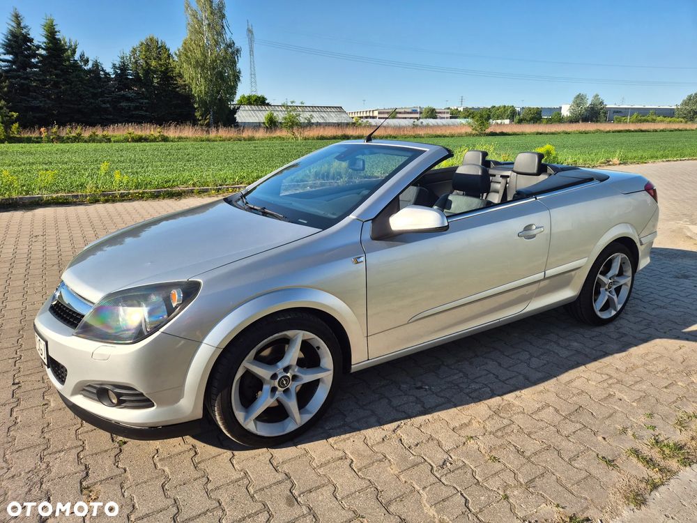 Opel Astra 1.9 CDTI Sport - 1