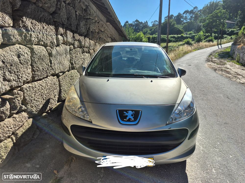 Peugeot 207 1.4 16V Trendy - 2