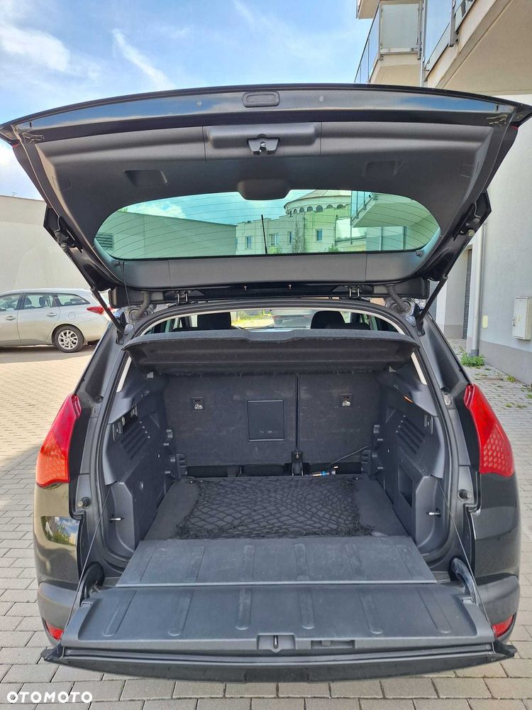 Peugeot 3008 - 8