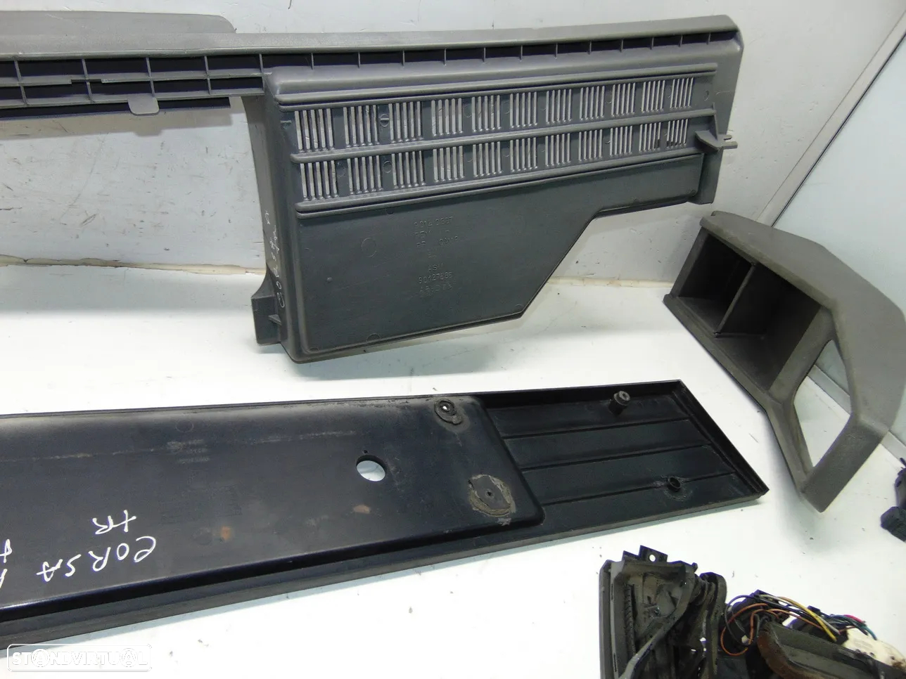 Opel Corsa A TR vários - 14