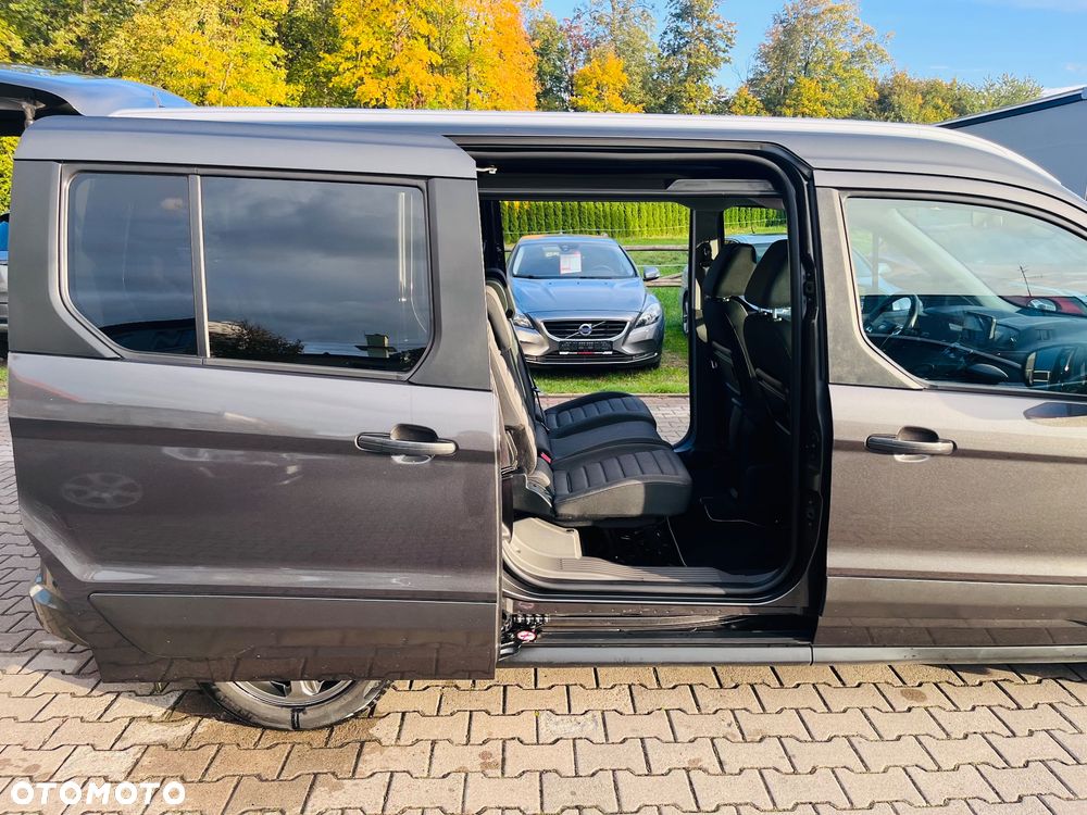 Ford Tourneo Connect - 23