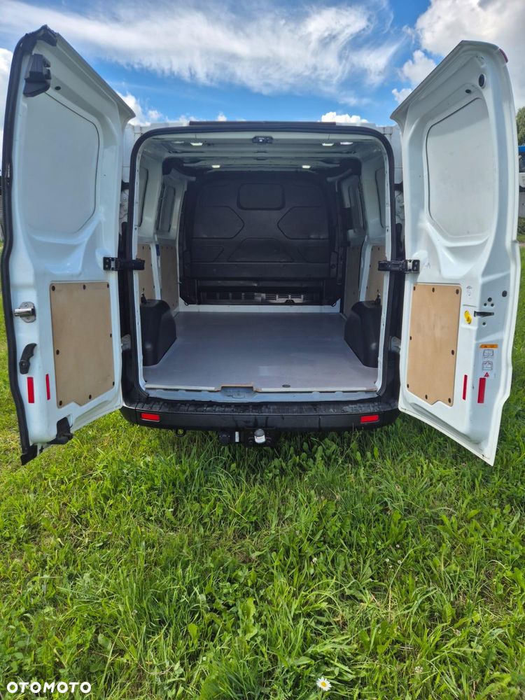 Ford Transit Custom - 22