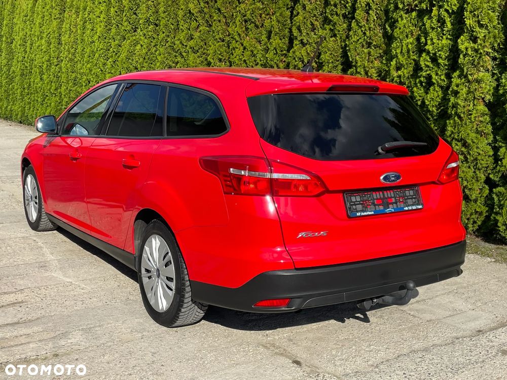 Ford Focus Turnier 1.6 Ti-VCT Champions Edition - 19