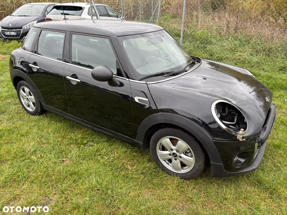 MINI ONE Standard - 13