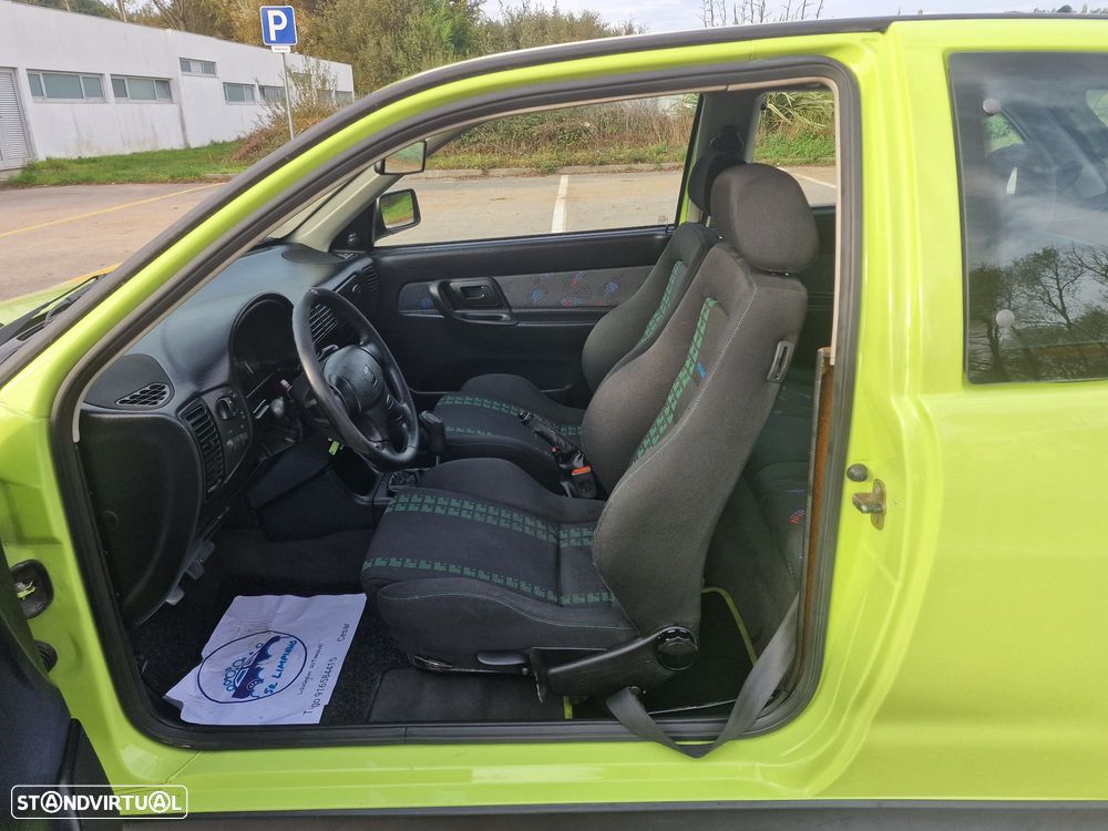 SEAT Ibiza 2.0i GT - 12