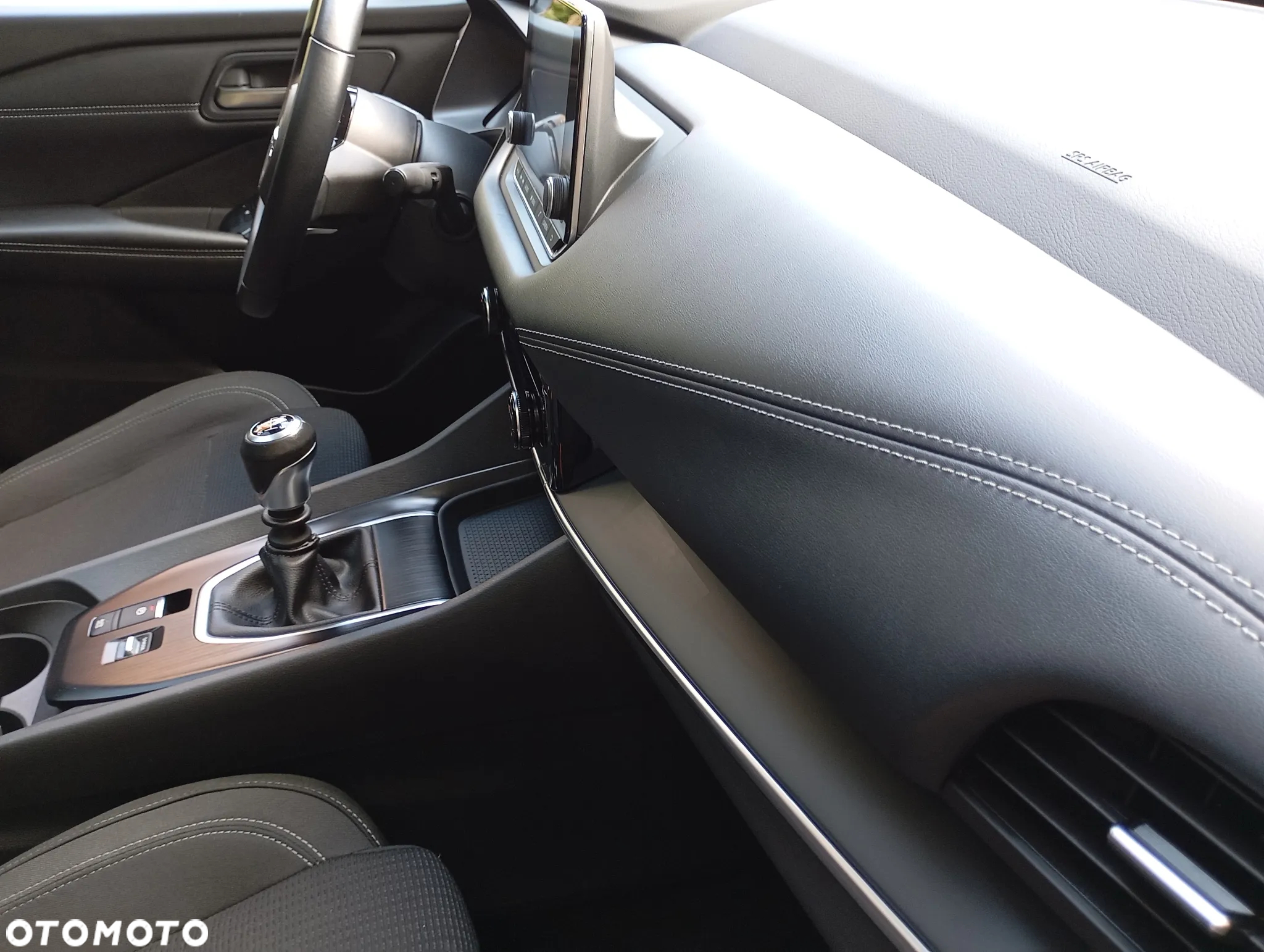 Nissan Qashqai 1.3 DIG-T MHEV N-Connecta - 12