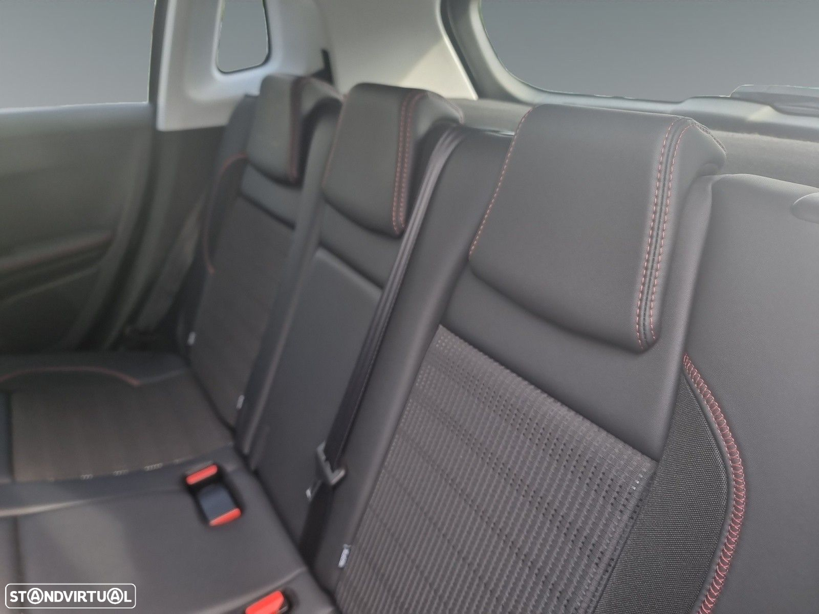 Peugeot 2008 1.5 BlueHDi GT Line EAT6 - 13