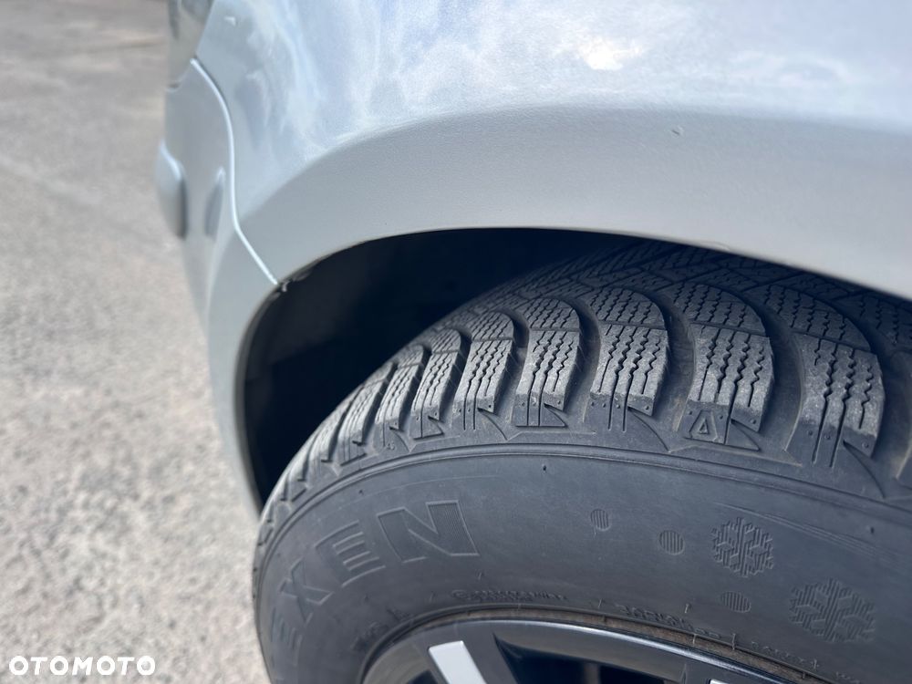 Volkswagen Golf Plus 1.9 TDI Goal - 18