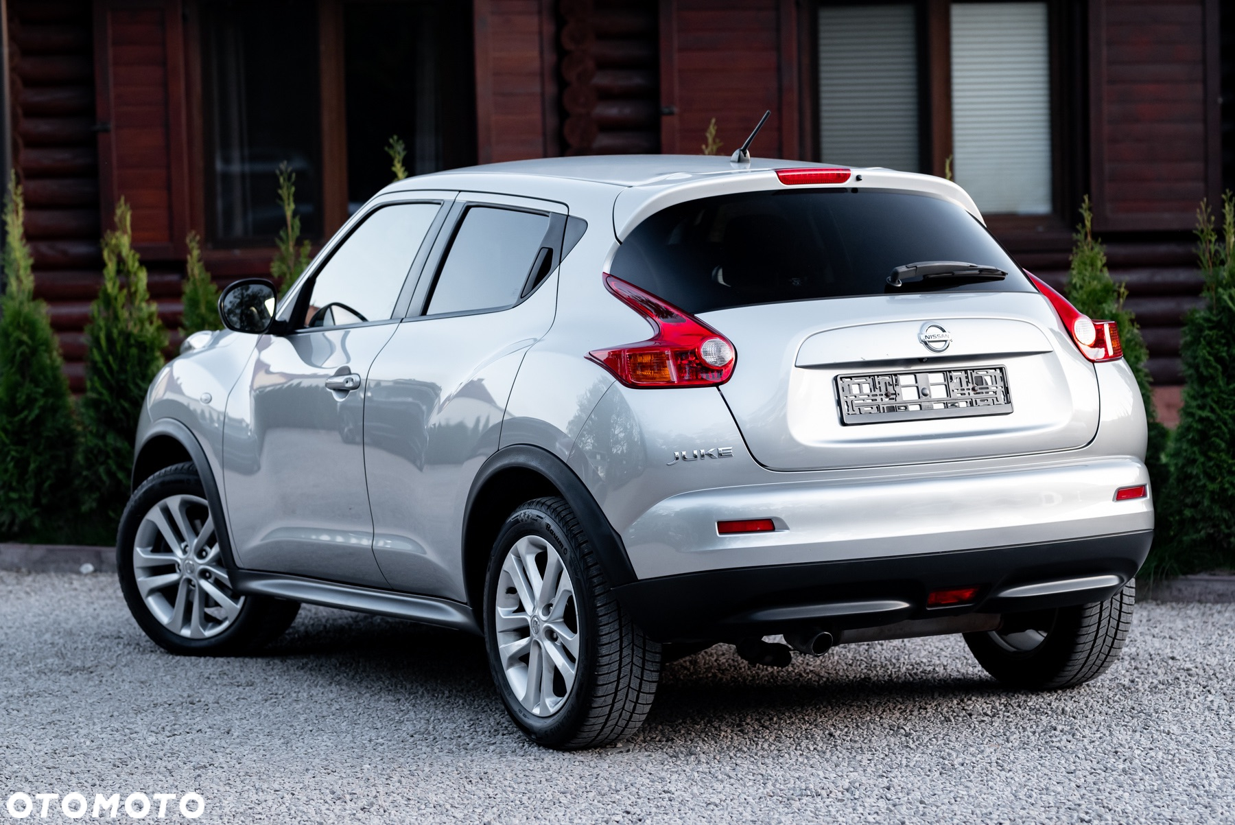 Nissan Juke 1.6 T Tekna 4x4 - 10