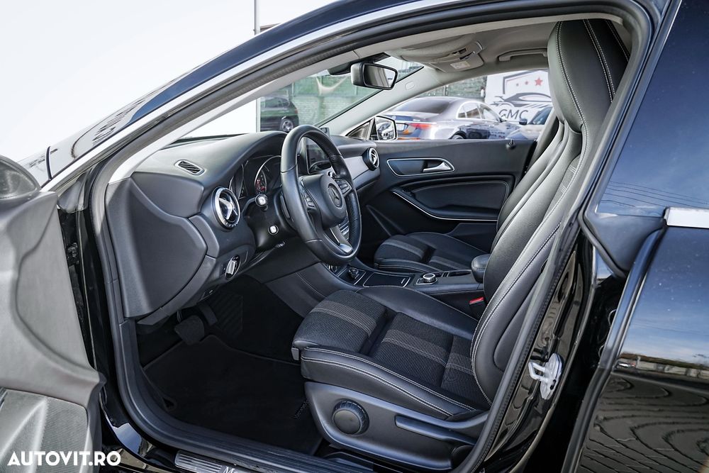 Mercedes-Benz CLA 200 d 7G-DCT Urban - 11