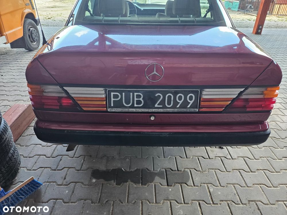 Mercedes-Benz W124 (1984-1993) - 4
