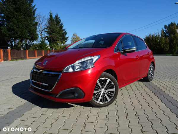 Peugeot 208 PureTech 110 Stop & Start EAT6 Allure