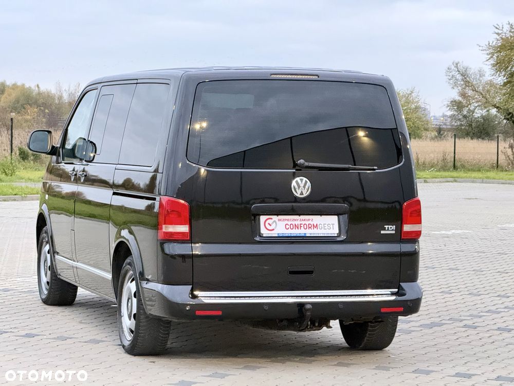 Volkswagen Multivan - 5