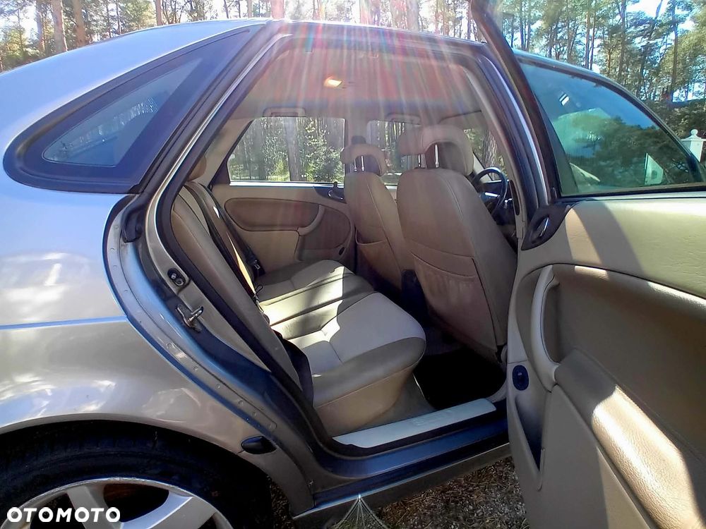 Saab 9-3 SE 2.0 LPT - 9