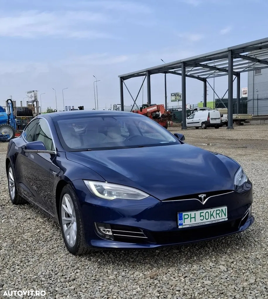 Tesla Model S 100D Allradantrieb - 29